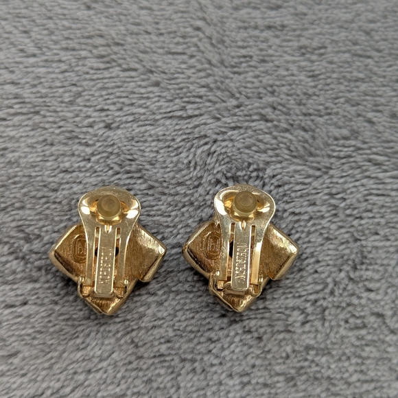 Vintage Nordstrom clip on earrings - Picture 4 of 13